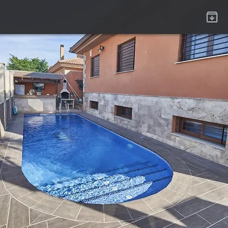 De Lujo Villa *